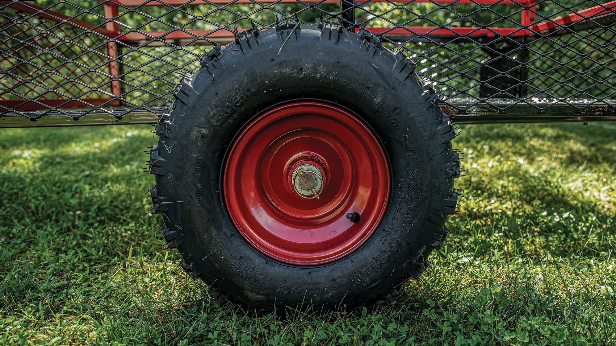 YUTRAX HC1750 Trailer, HeavyDuty Trailer, 1750 lb. Load Capacity